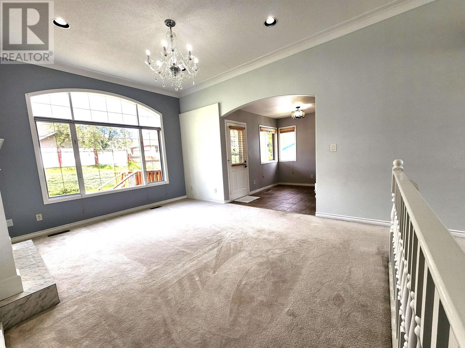 Photo 5 of 2972 Sullivan Crescent, Prince George BC