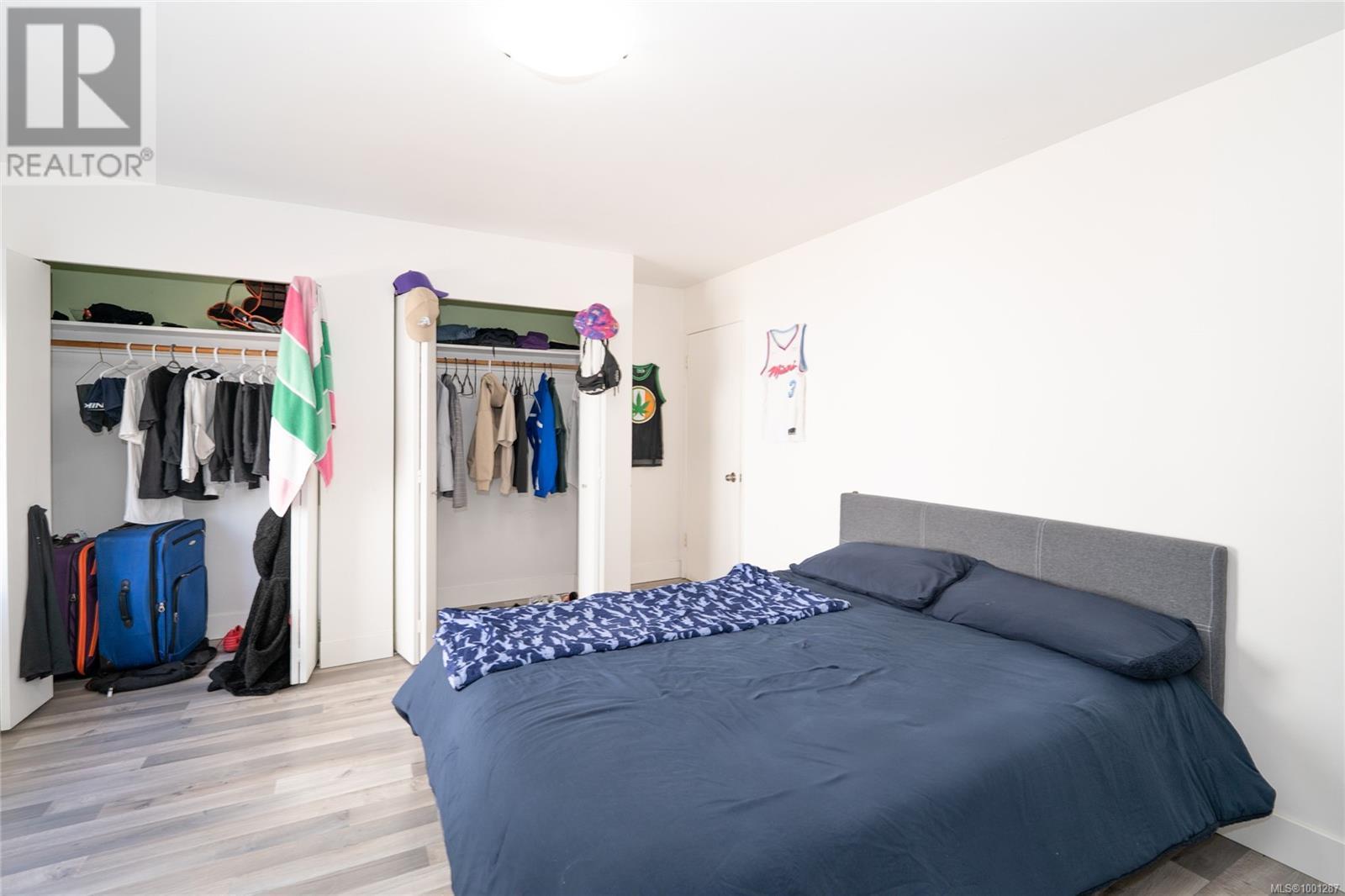 Photo 18 of 981 Isabell Ave, Langford BC