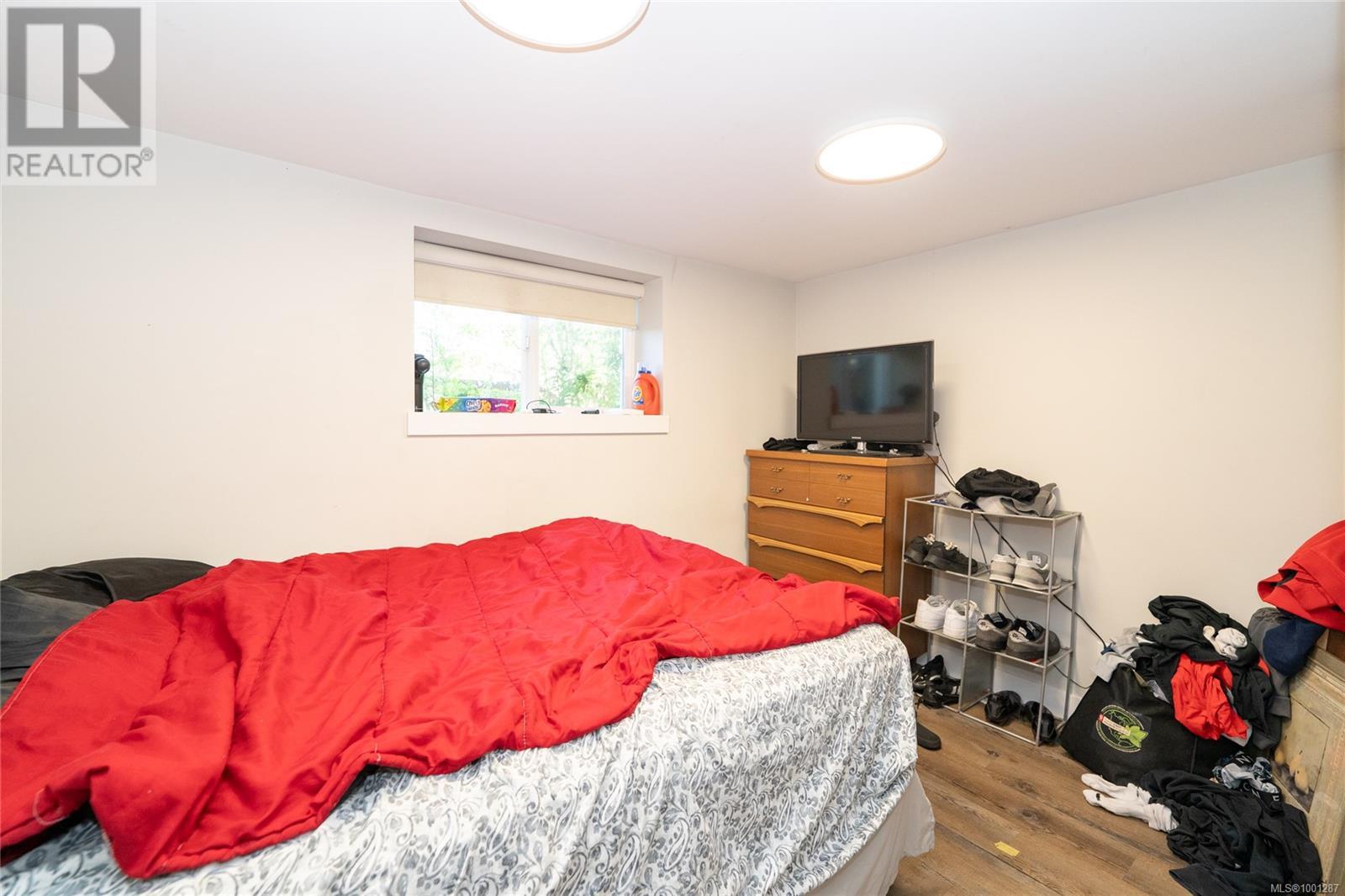 Photo 36 of 981 Isabell Ave, Langford BC