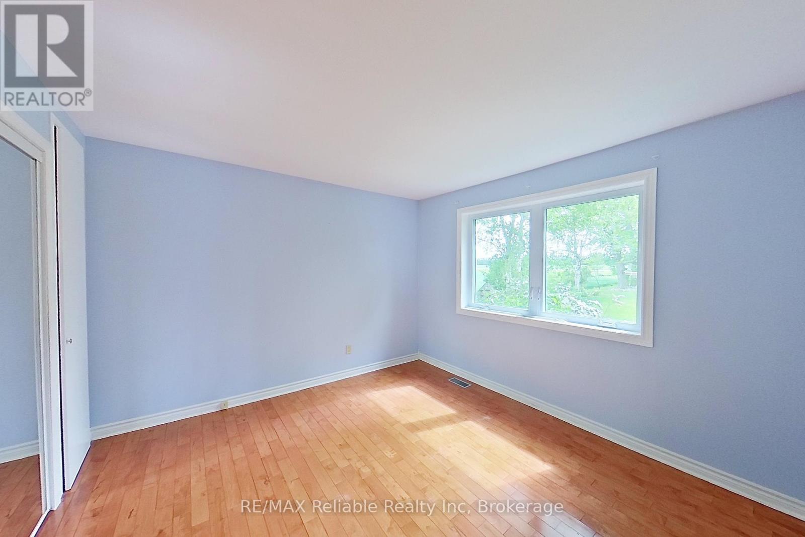 Photo 15 of 73691 Bluewater Highway, Bluewater ON