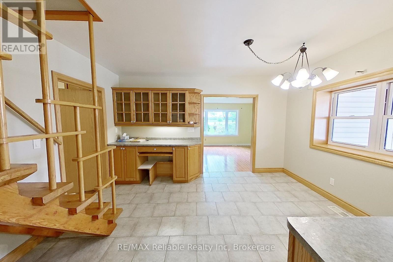 Photo 28 of 73691 Bluewater Highway, Bluewater ON