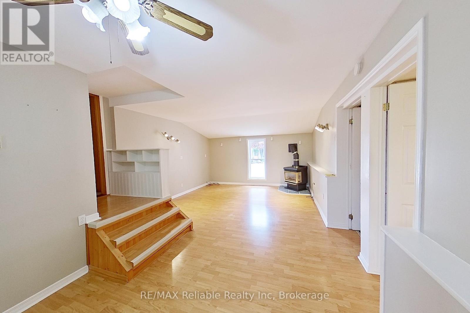 Photo 34 of 73691 Bluewater Highway, Bluewater ON