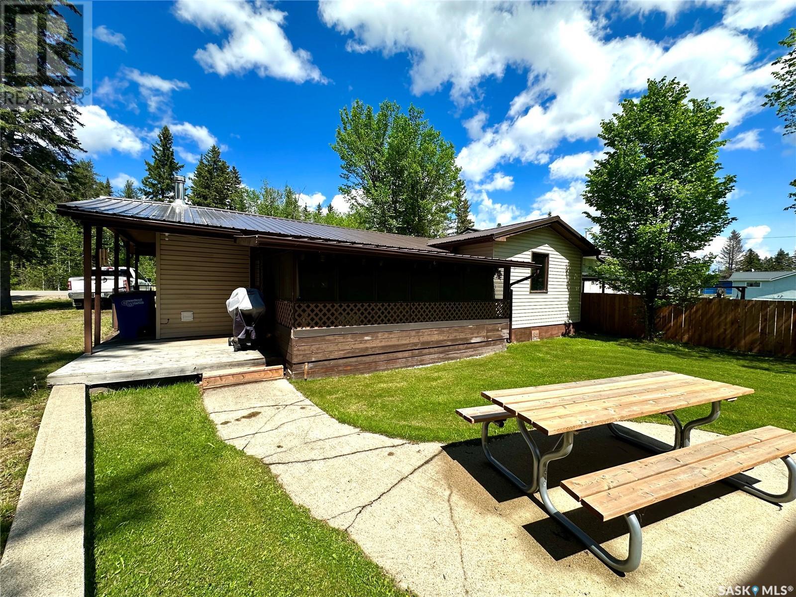 Photo 1 of 122 Pine Street, Chitek Lake SK