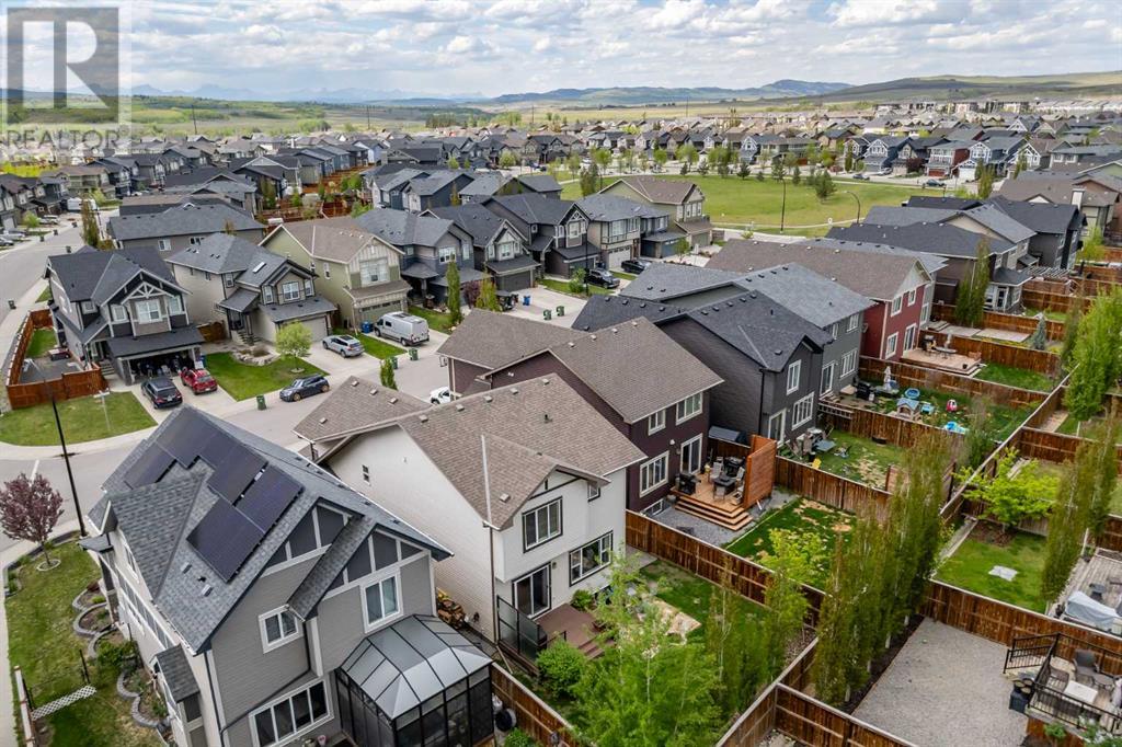 292 Paint Horse Drive, Cochrane