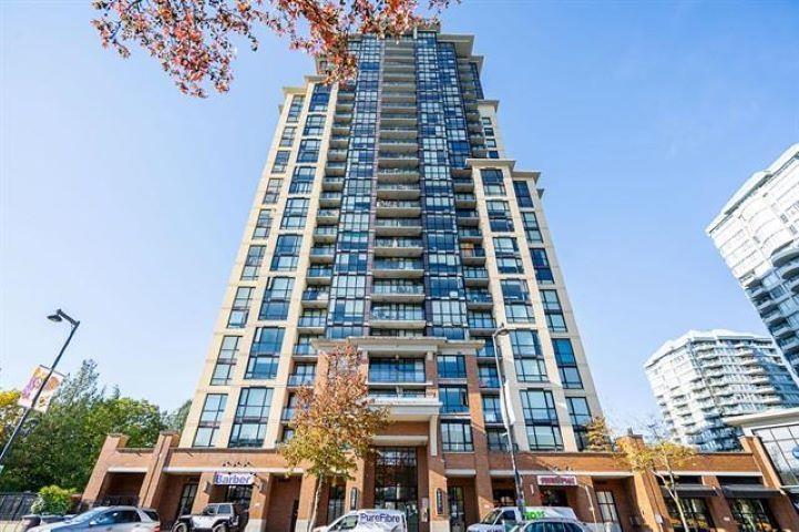 Photo 3 of 1405 10777 University Drive, Surrey BC