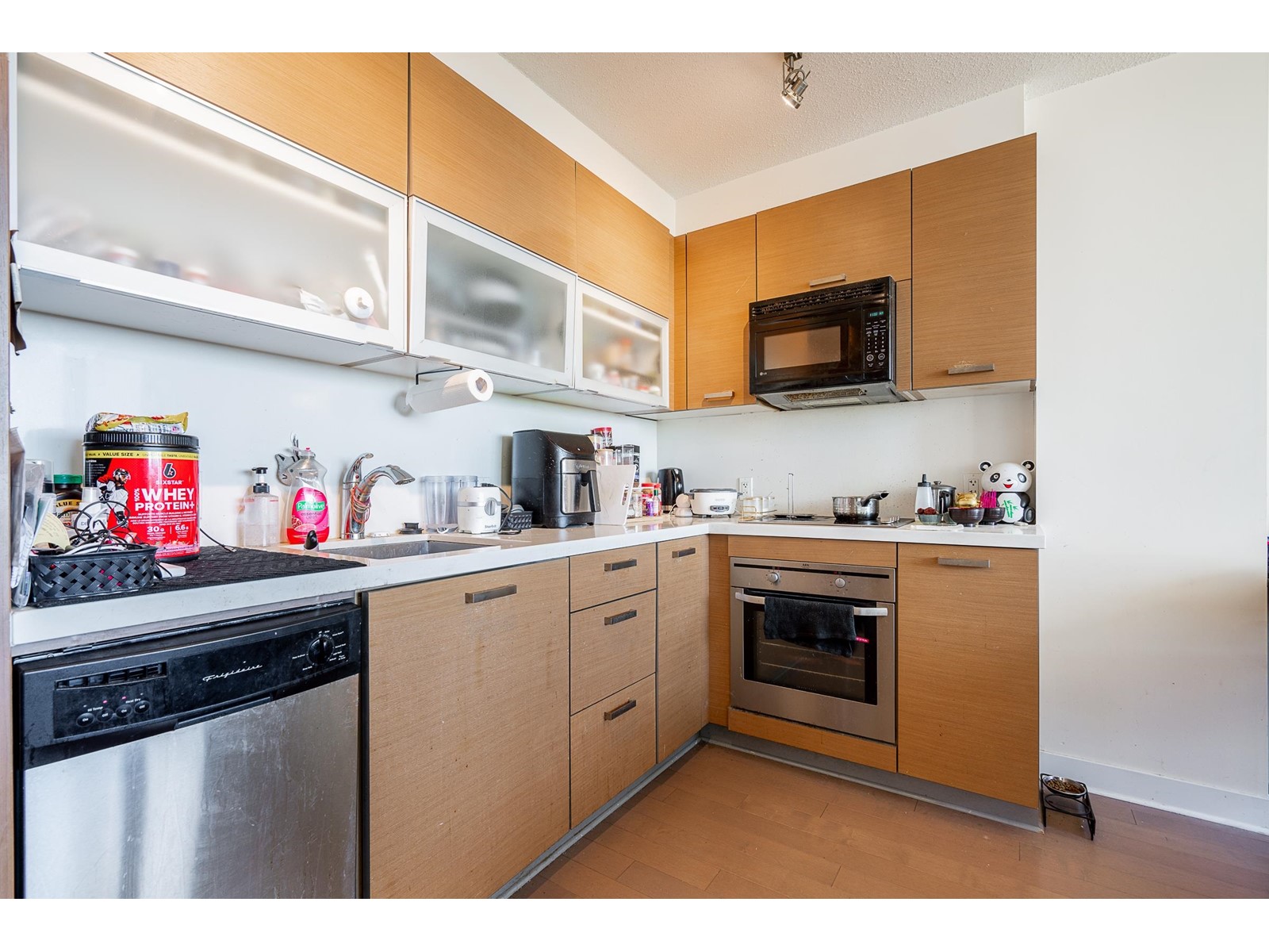 Photo 14 of 1405 10777 University Drive, Surrey BC