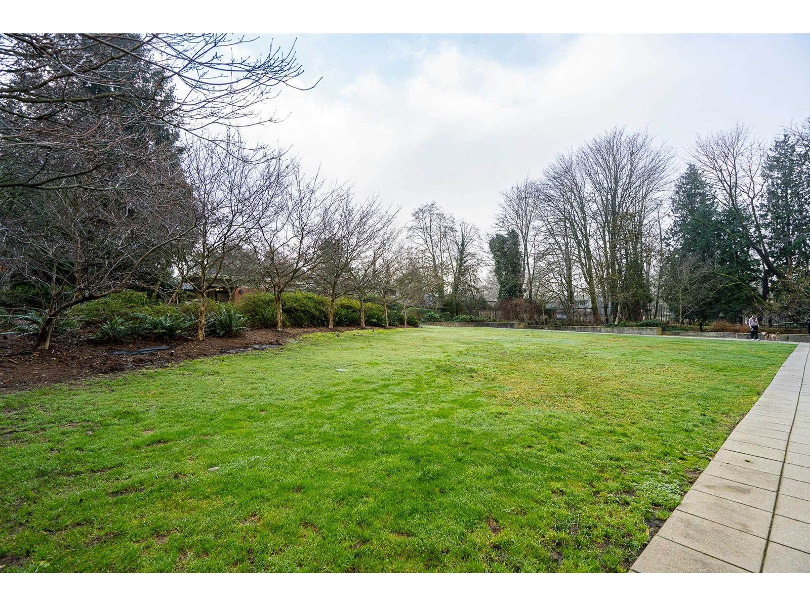 Photo 27 of 1405 10777 University Drive, Surrey BC