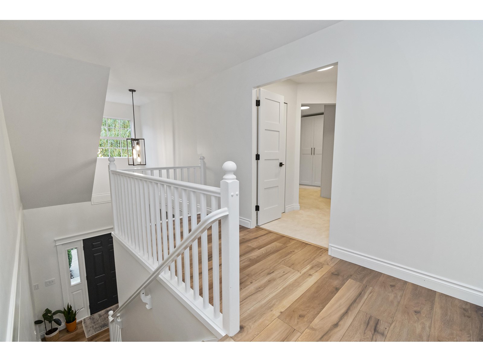 Photo 4 of 41842 Maple Lane Majuba Hill, Yarrow BC