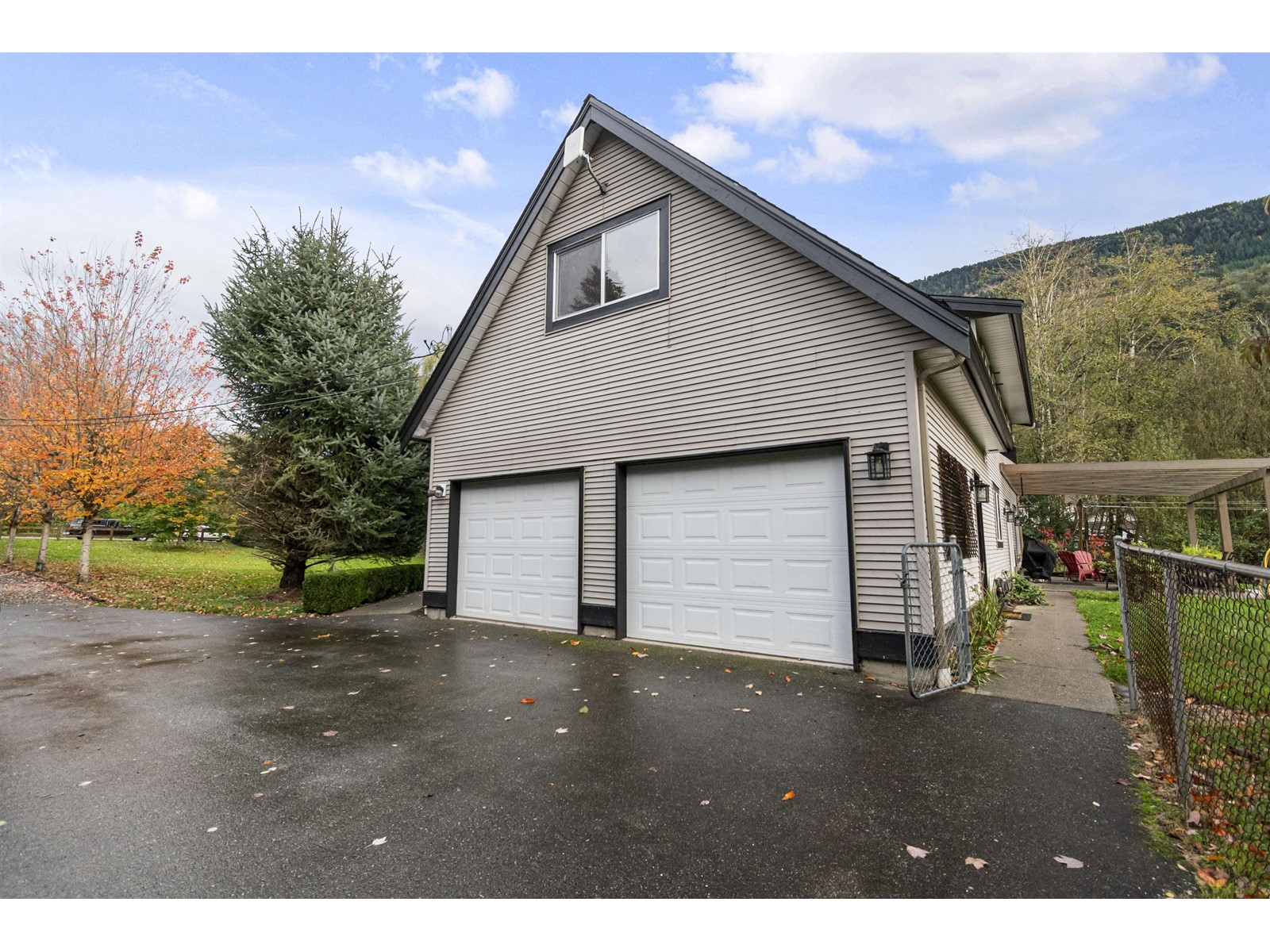 Photo 13 of 41842 Maple Lane Majuba Hill, Yarrow BC