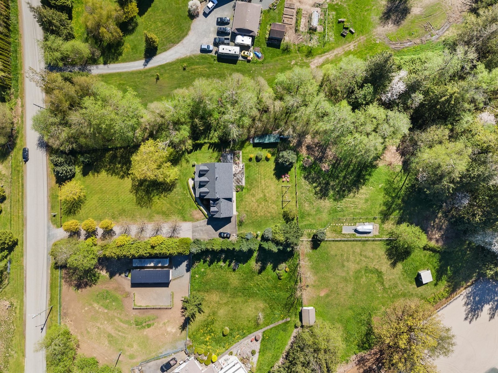 Photo 2 of 41842 Maple Lane Majuba Hill, Yarrow BC