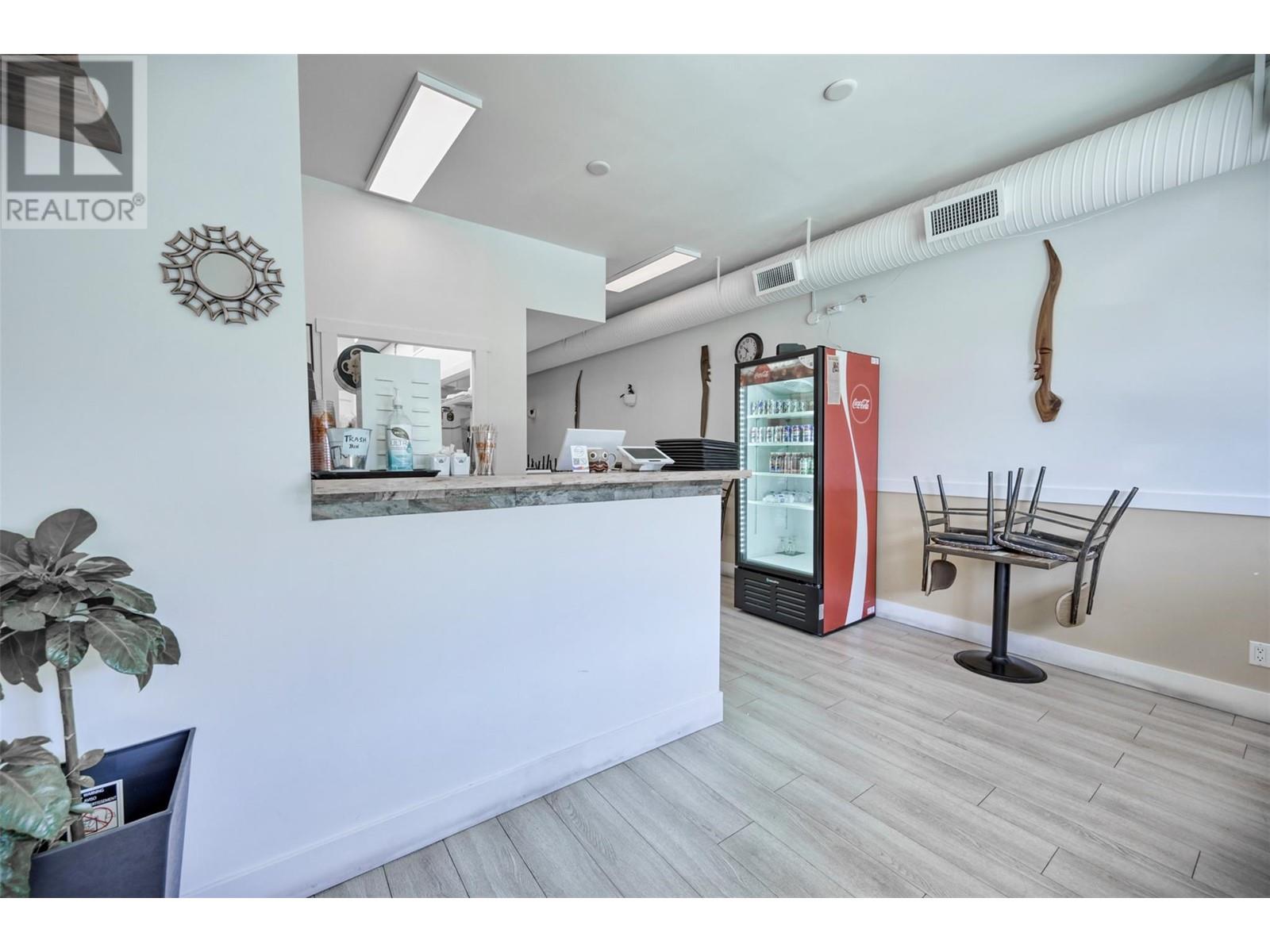 8143 MAIN Street, Osoyoos