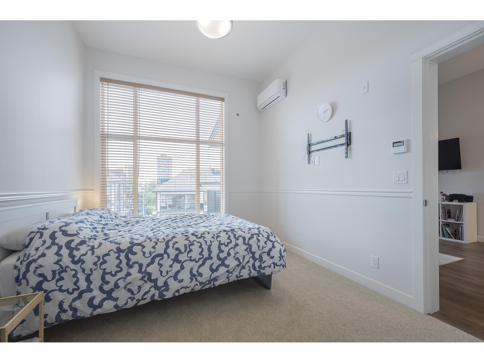 Photo 11 of 612 8538 203 A Street, Langley BC
