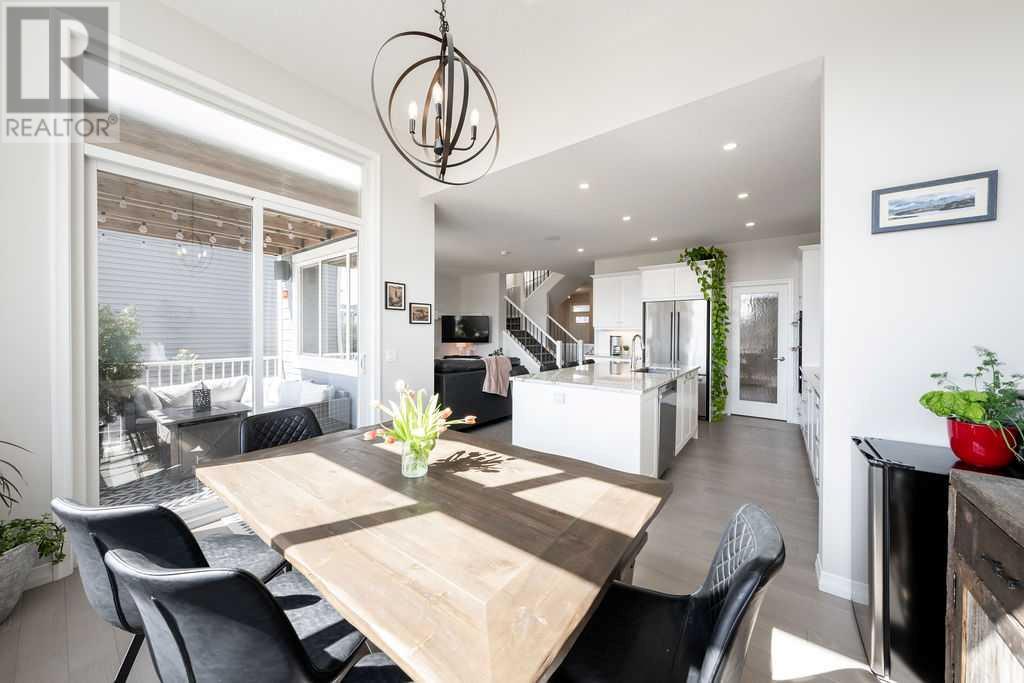 7 Sundown Crescent, Cochrane