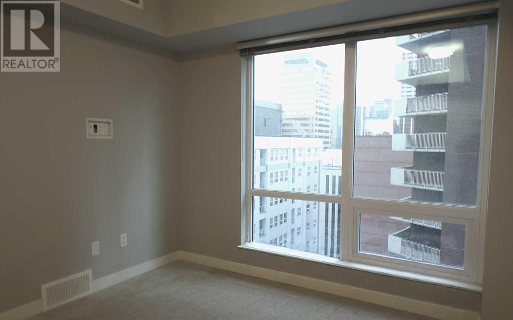 Single Family House for Sale in    Avenue SW Downtown Commercial Core Calgary 