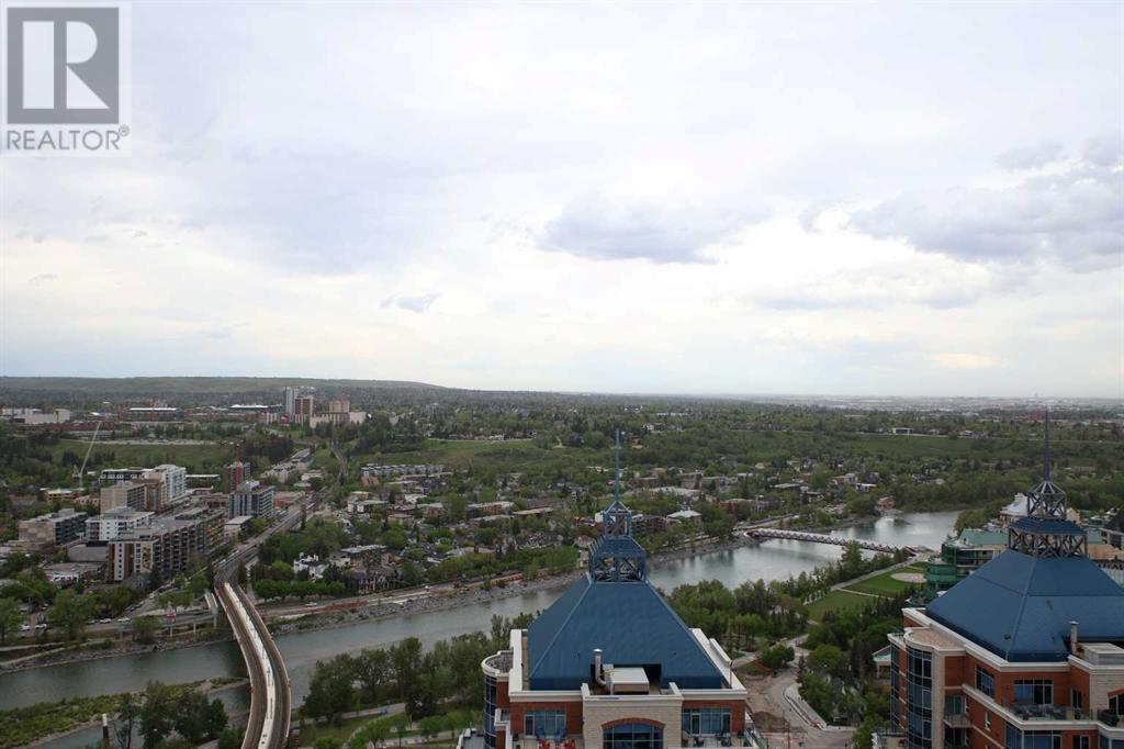 Single Family House for Sale in    Avenue SW Downtown Commercial Core Calgary 