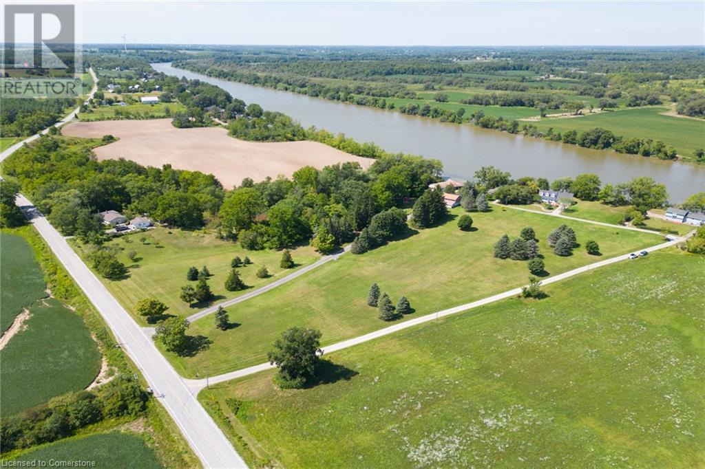 Photo 31 of 1042 River Road, Cayuga ON