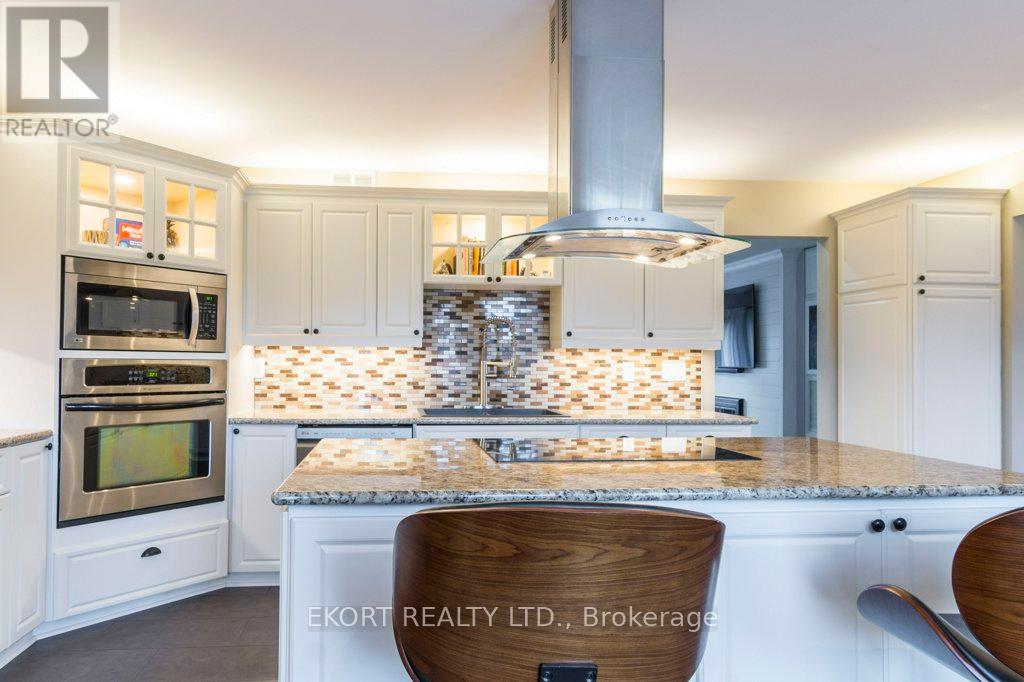 Photo 17 of 24 Kaiser Court, Belleville ON