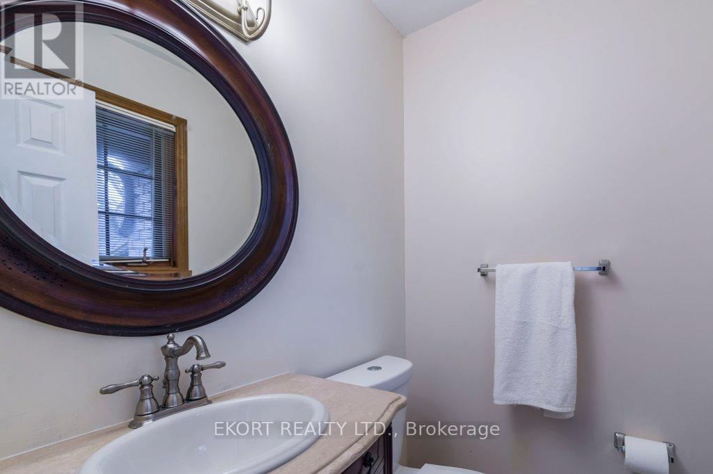 Photo 30 of 24 Kaiser Court, Belleville ON