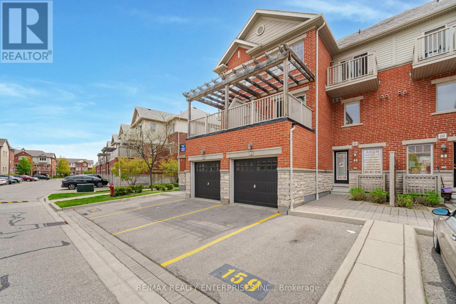 Photo 14 of 3 4 3375 Thomas Street, Mississauga ON