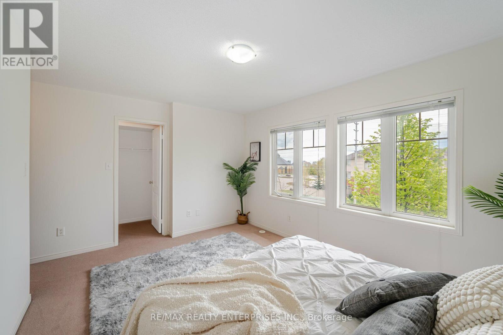 Photo 19 of 3 4 3375 Thomas Street, Mississauga ON