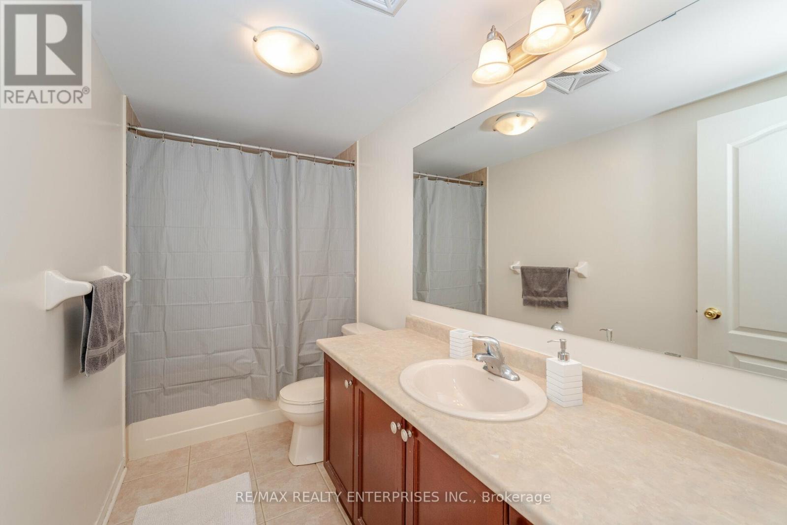 Photo 27 of 3 4 3375 Thomas Street, Mississauga ON