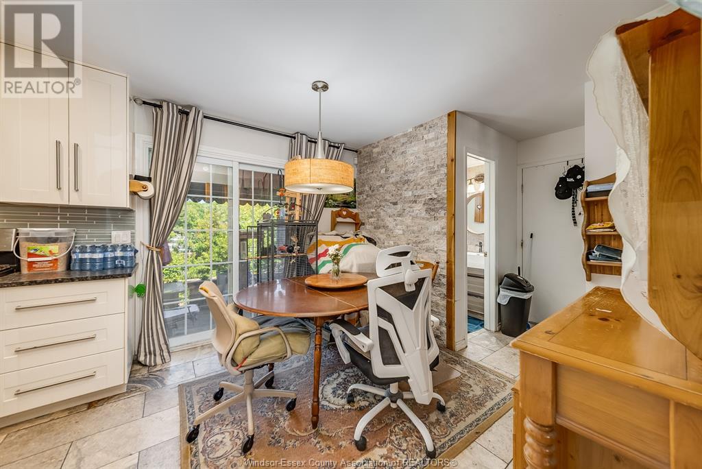 Photo 30 of 8060 Molnar Crescent, Windsor ON