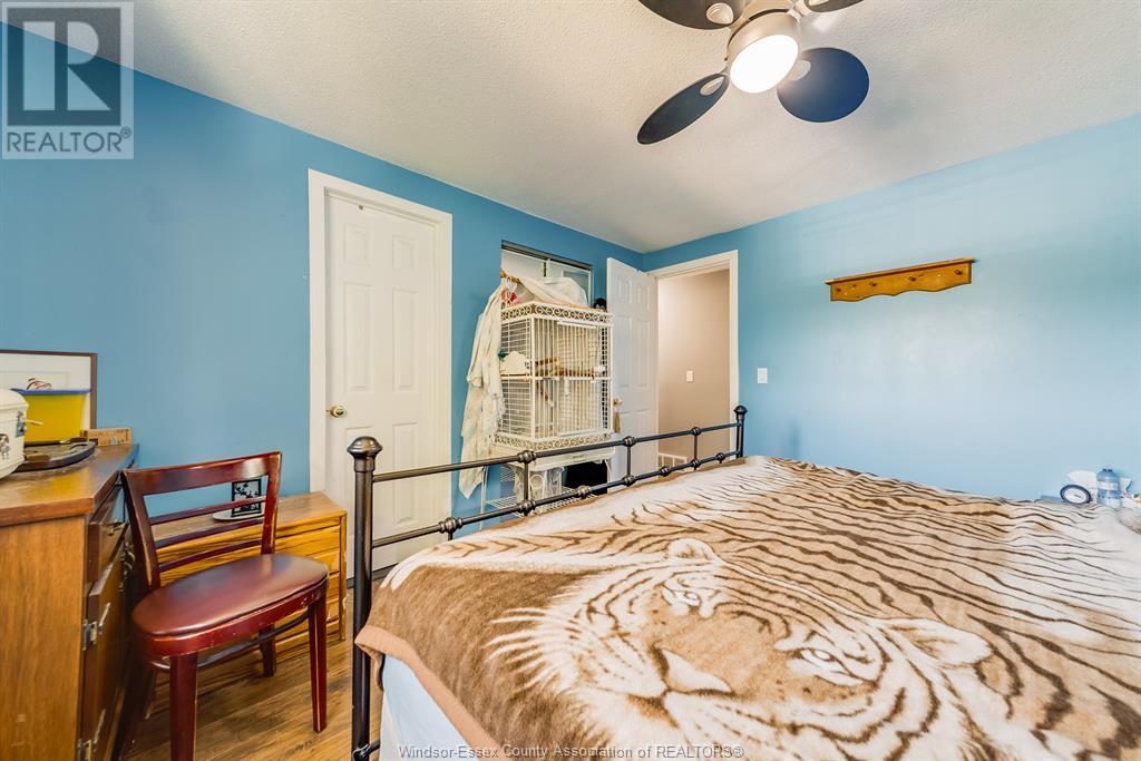 Photo 37 of 8060 Molnar Crescent, Windsor ON