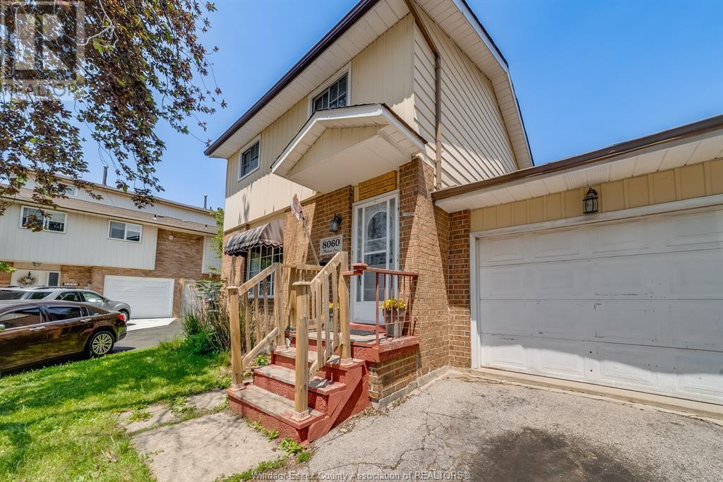 Photo 1 of 8060 Molnar Crescent, Windsor ON