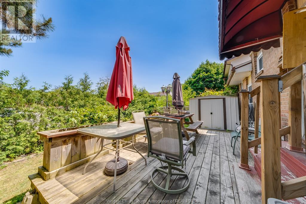 Photo 21 of 8060 Molnar Crescent, Windsor ON