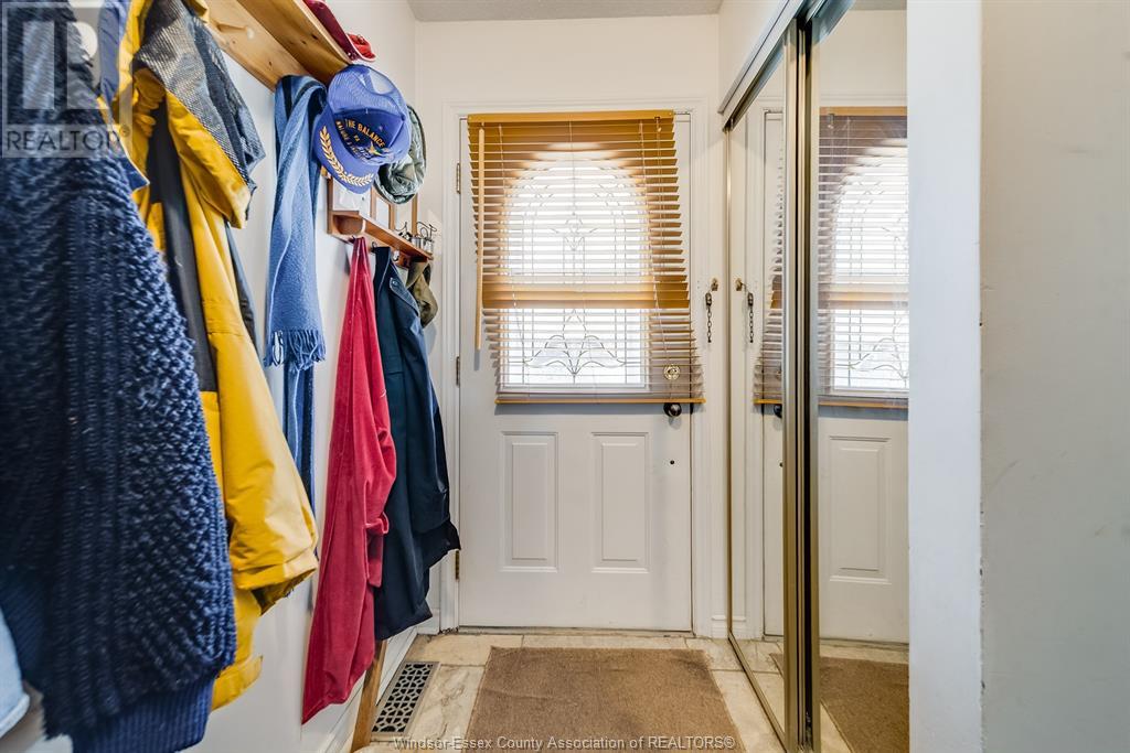 Photo 24 of 8060 Molnar Crescent, Windsor ON