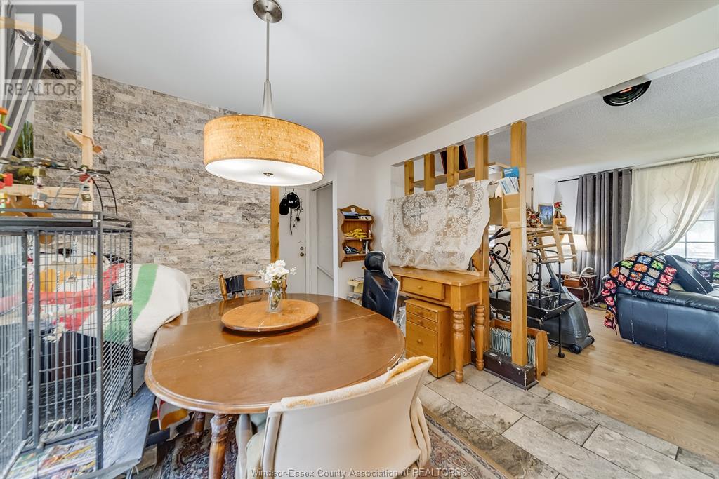 Photo 20 of 8060 Molnar Crescent, Windsor ON