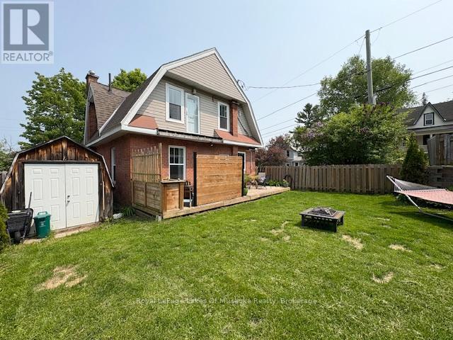 Photo 3 of 15 Lorne Street S, Huntsville ON
