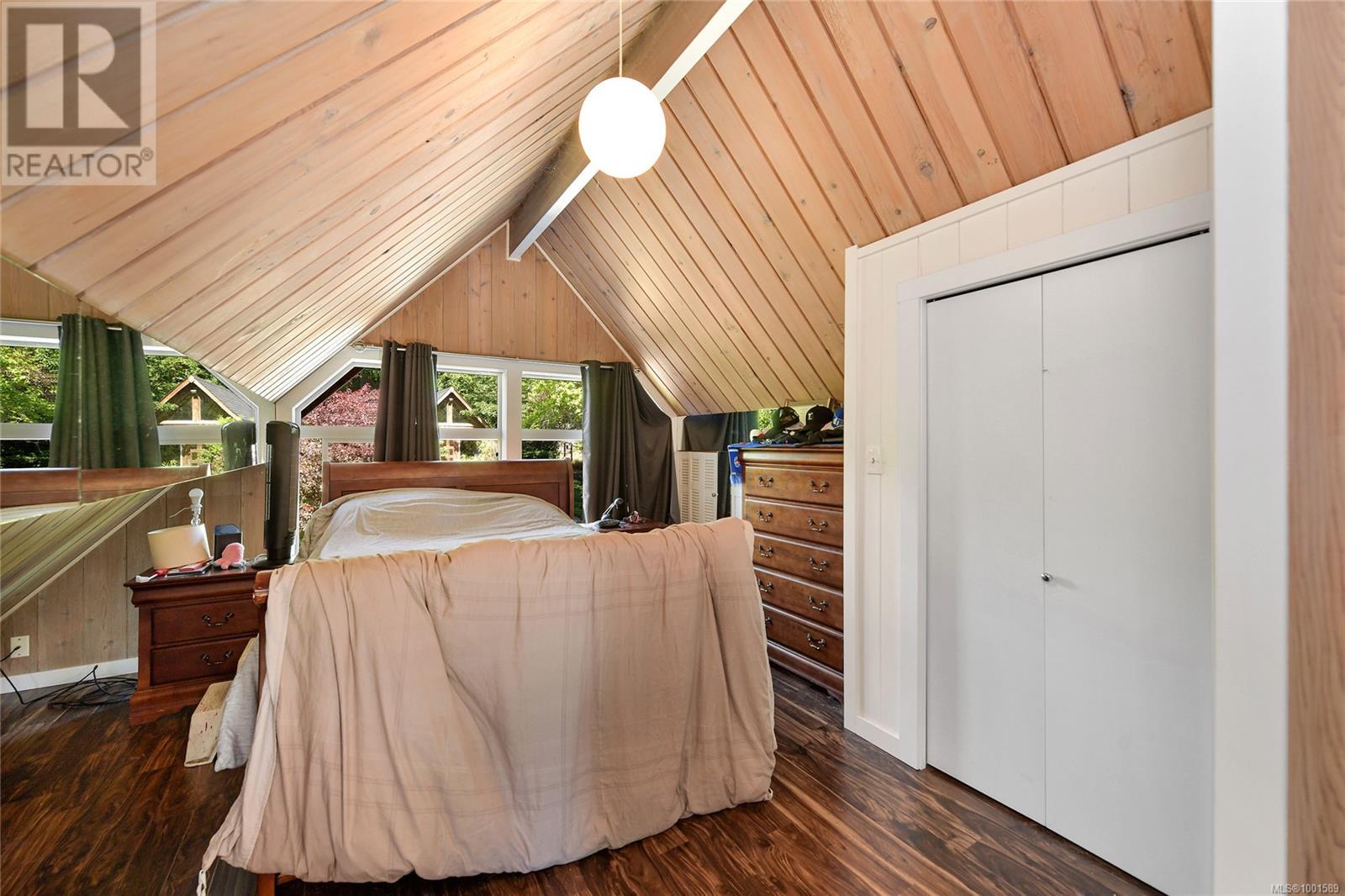 Photo 12 of 2874 Leigh Rd, Langford BC