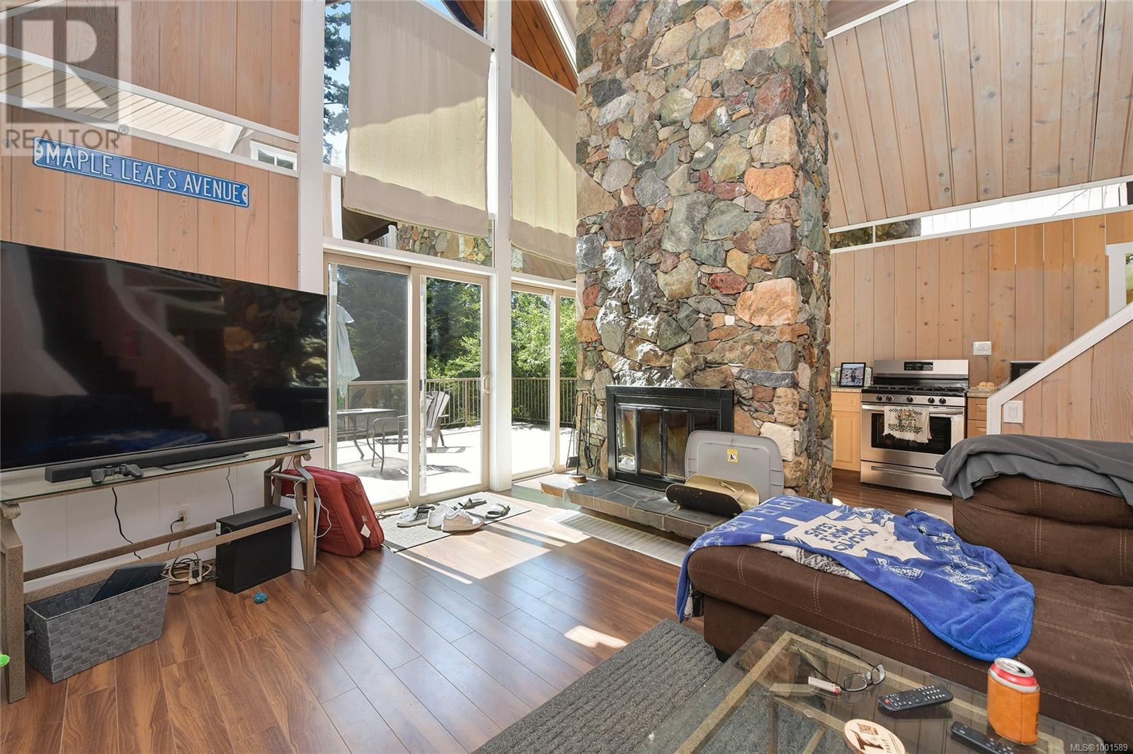 Photo 15 of 2874 Leigh Rd, Langford BC