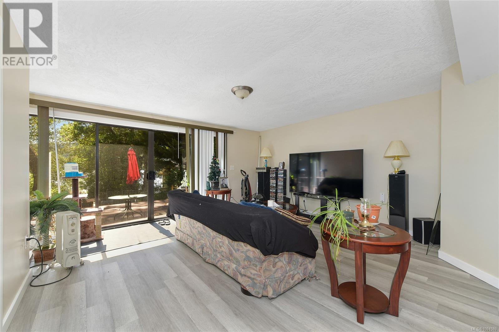 Photo 30 of 2874 Leigh Rd, Langford BC