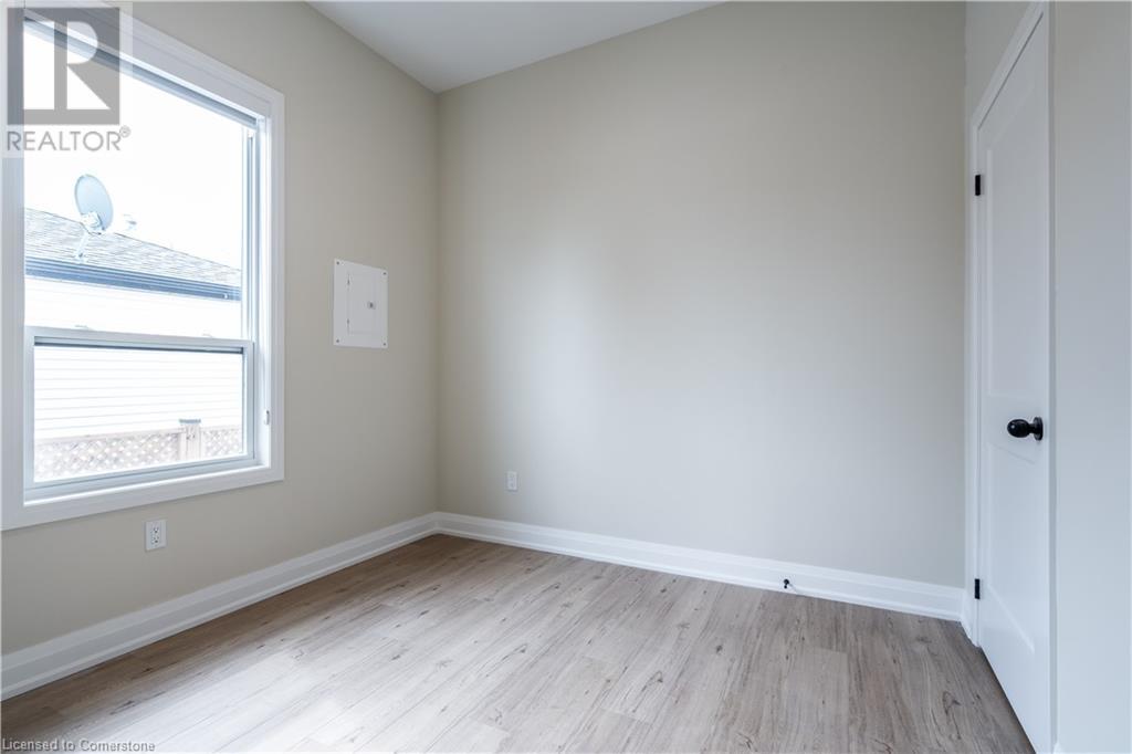 Photo 2 of 732 Eleventh Avenue Unit B, Hamilton ON