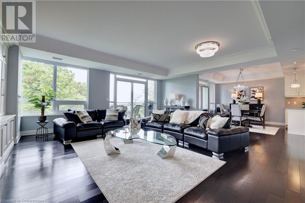 Photo 7 of 3500 Lakeshore Road W Unit 601, Oakville ON