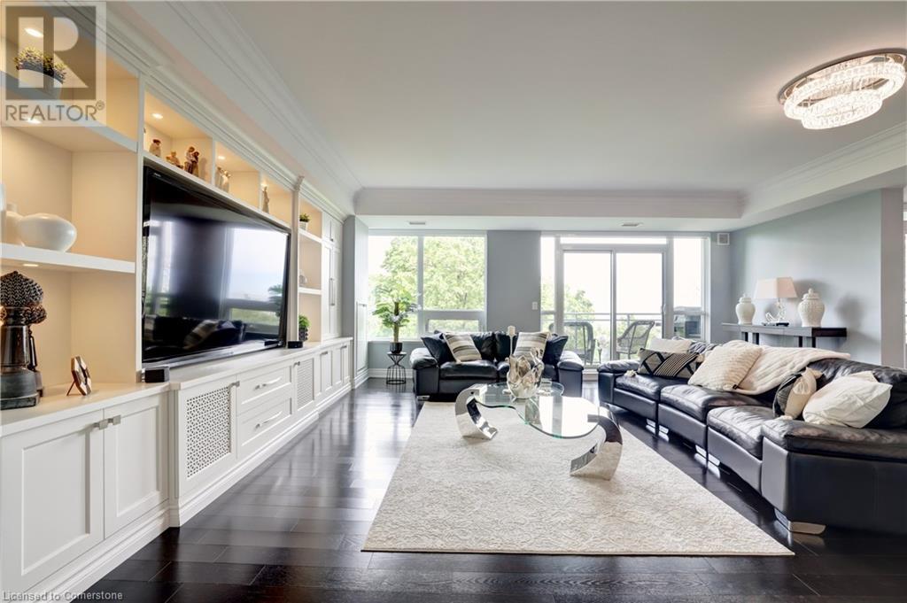 Photo 6 of 3500 Lakeshore Road W Unit 601, Oakville ON