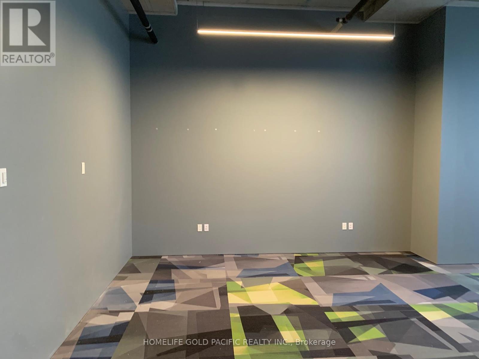 Photo 1 of 404 4789 Yonge Street, Toronto ON