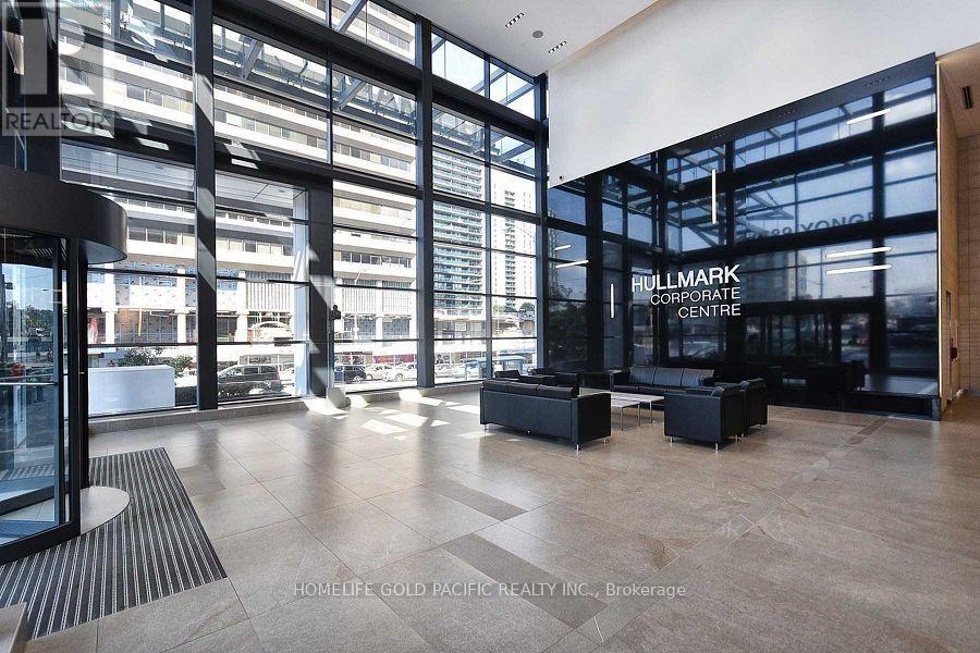 Photo 11 of 404 4789 Yonge Street, Toronto ON