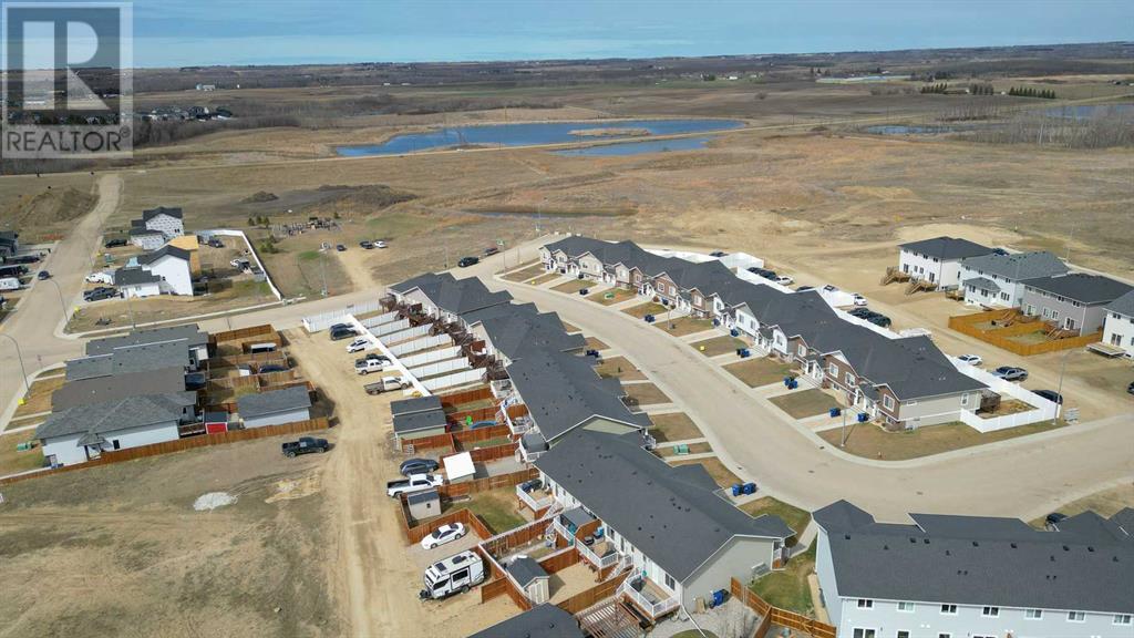 Photo 2 of 1 66 Athens Road, Blackfalds AB
