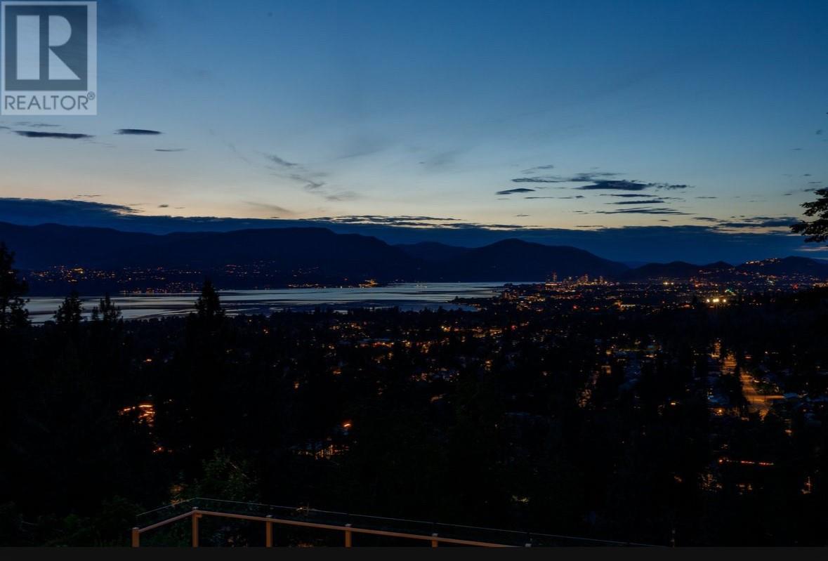  4828 CARMEL Crescent, Kelowna