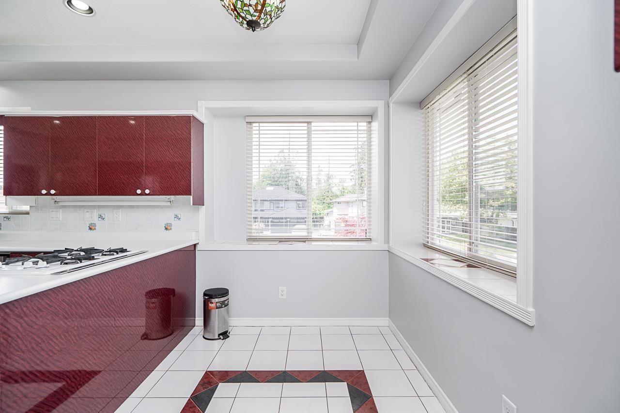 Photo 11 of 6928 127 A Street, Surrey BC