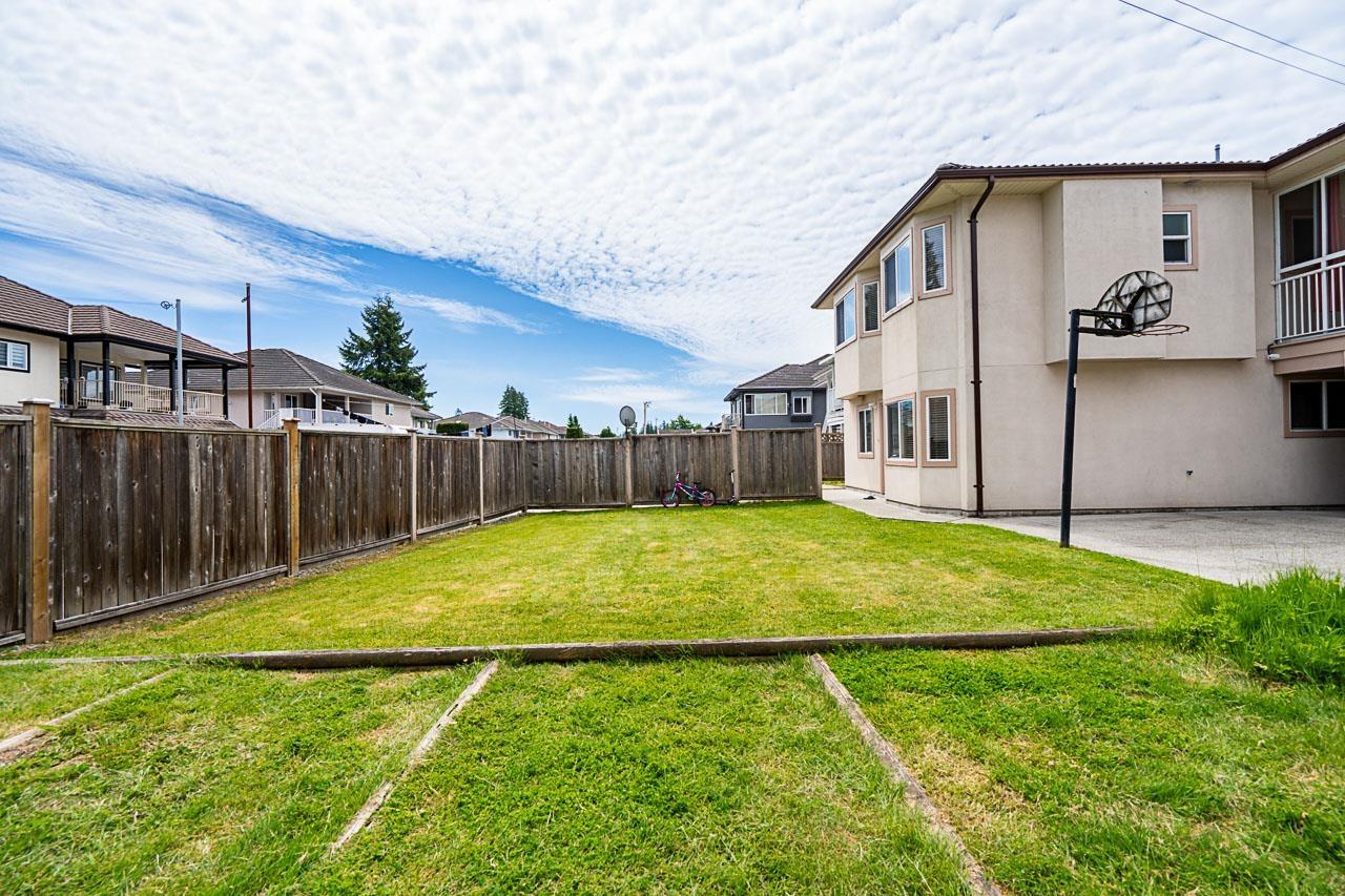 Photo 37 of 6928 127 A Street, Surrey BC