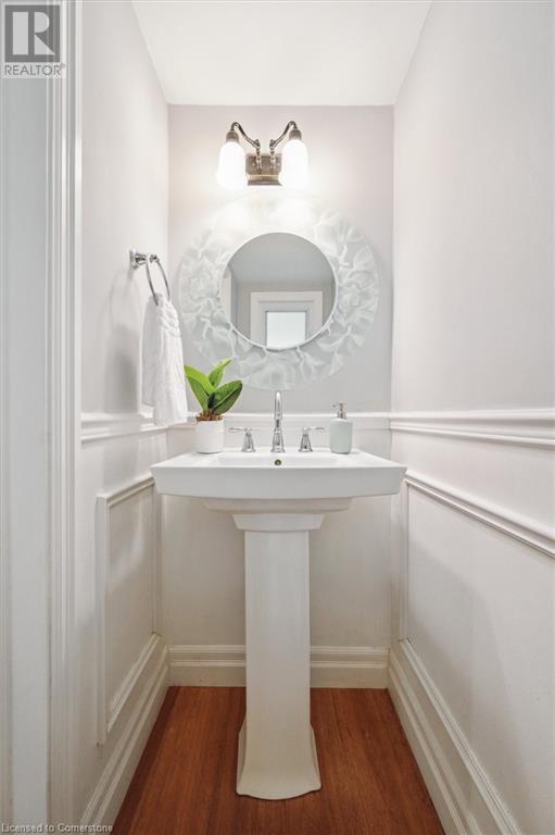 Photo 15 of 179 Shanley Terrace, Oakville ON