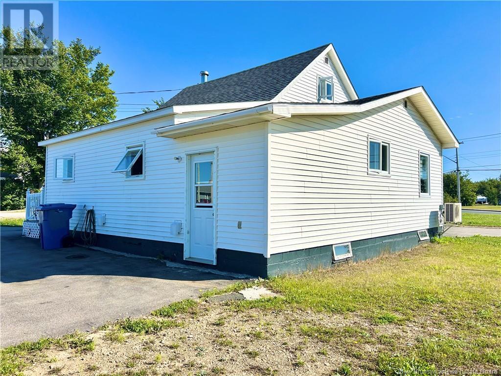 Photo 6 of 2971 Morais Street, Bascaraquet NB