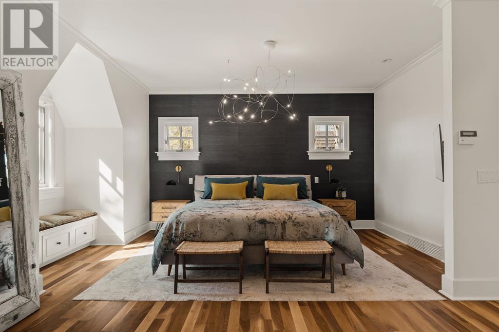 Single Family House for Sale in   Street SW Roxboro Calgary 