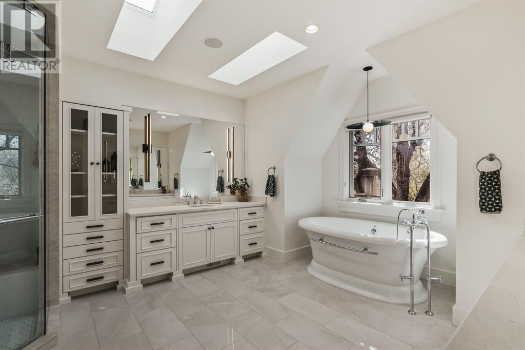 Single Family House for Sale in   Street SW Roxboro Calgary 