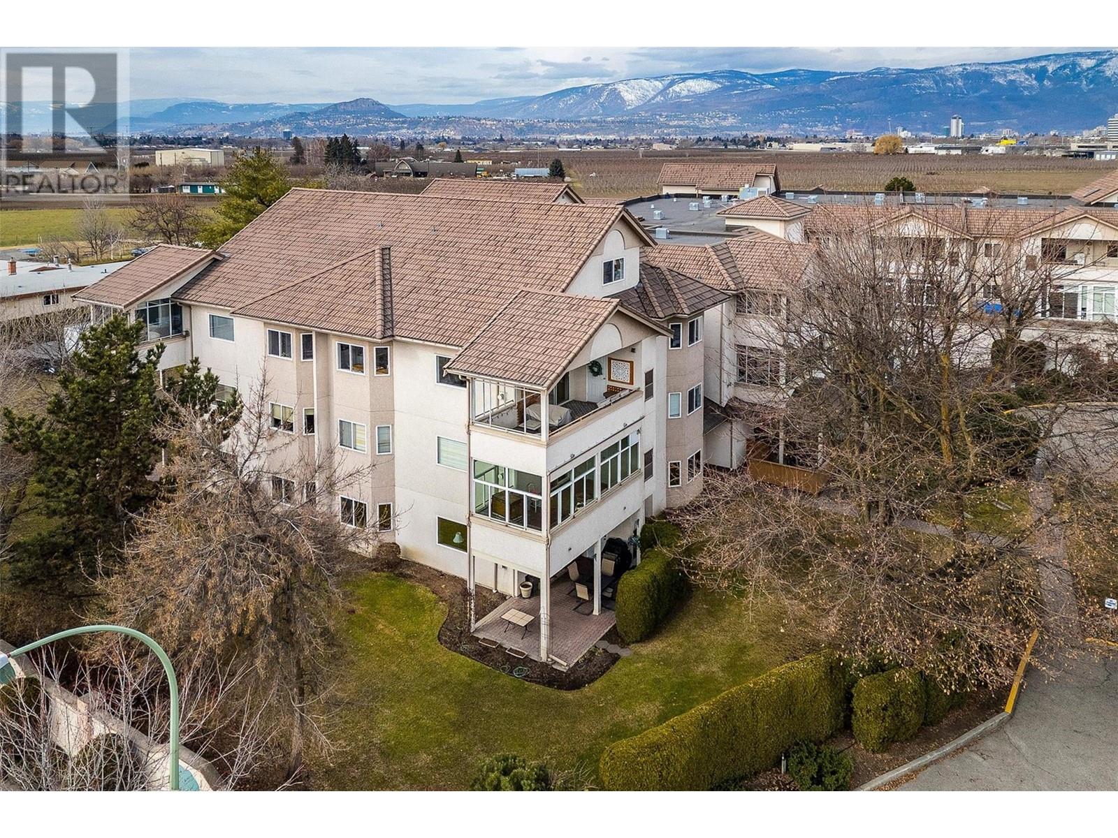 102 2300 Benvoulin Road, Kelowna