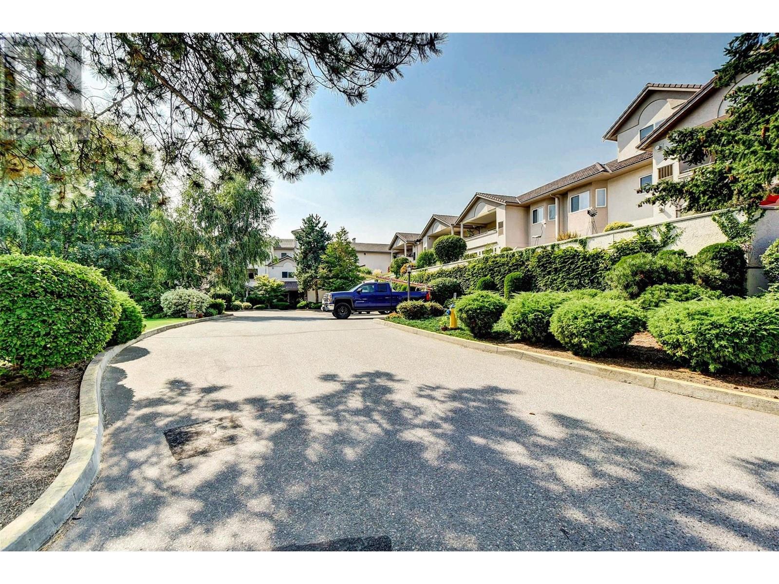 102 2300 Benvoulin Road, Kelowna